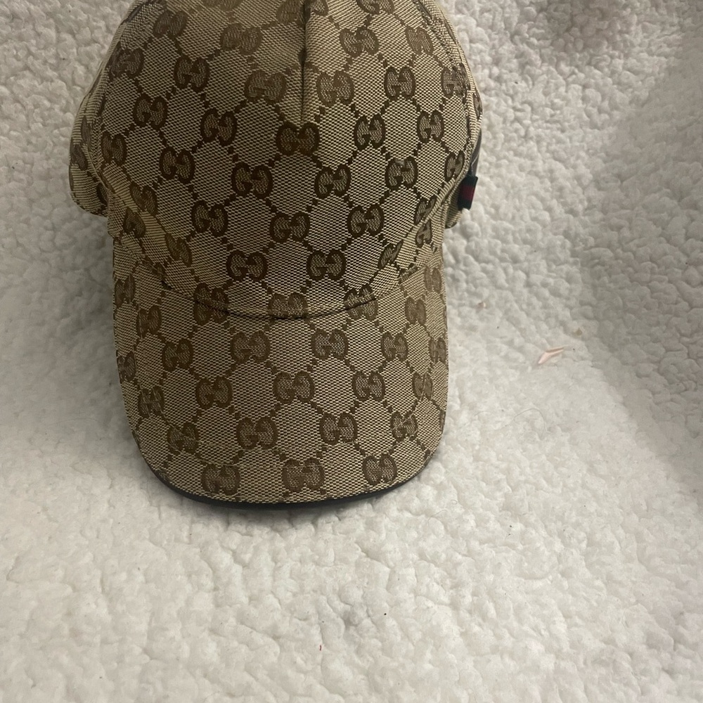 Gucci Monogram Beige Baseball Cap - image 1